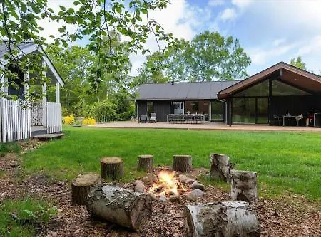 8875-glesborg-skovskadestien-7 * Glesborg